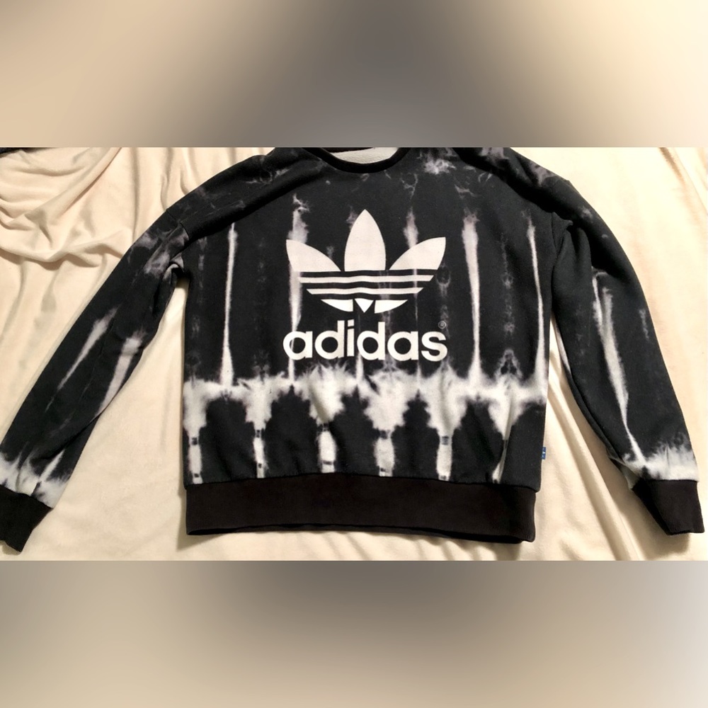 ADIDAS Crewneck (Small)